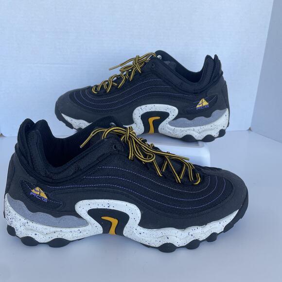 Nike Air Skam ACG Black and Gold Men's Sneakers Size 12 2189-002 90s y2k dad - Picture 3 of 7